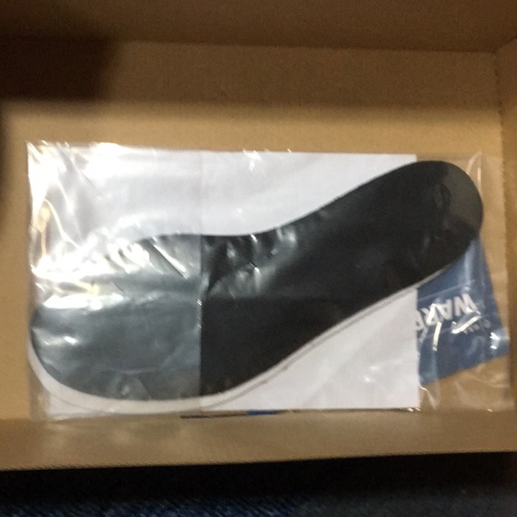 New With Box Blundstone Pull-on Boots Voltan Black - Picture 5 of 6